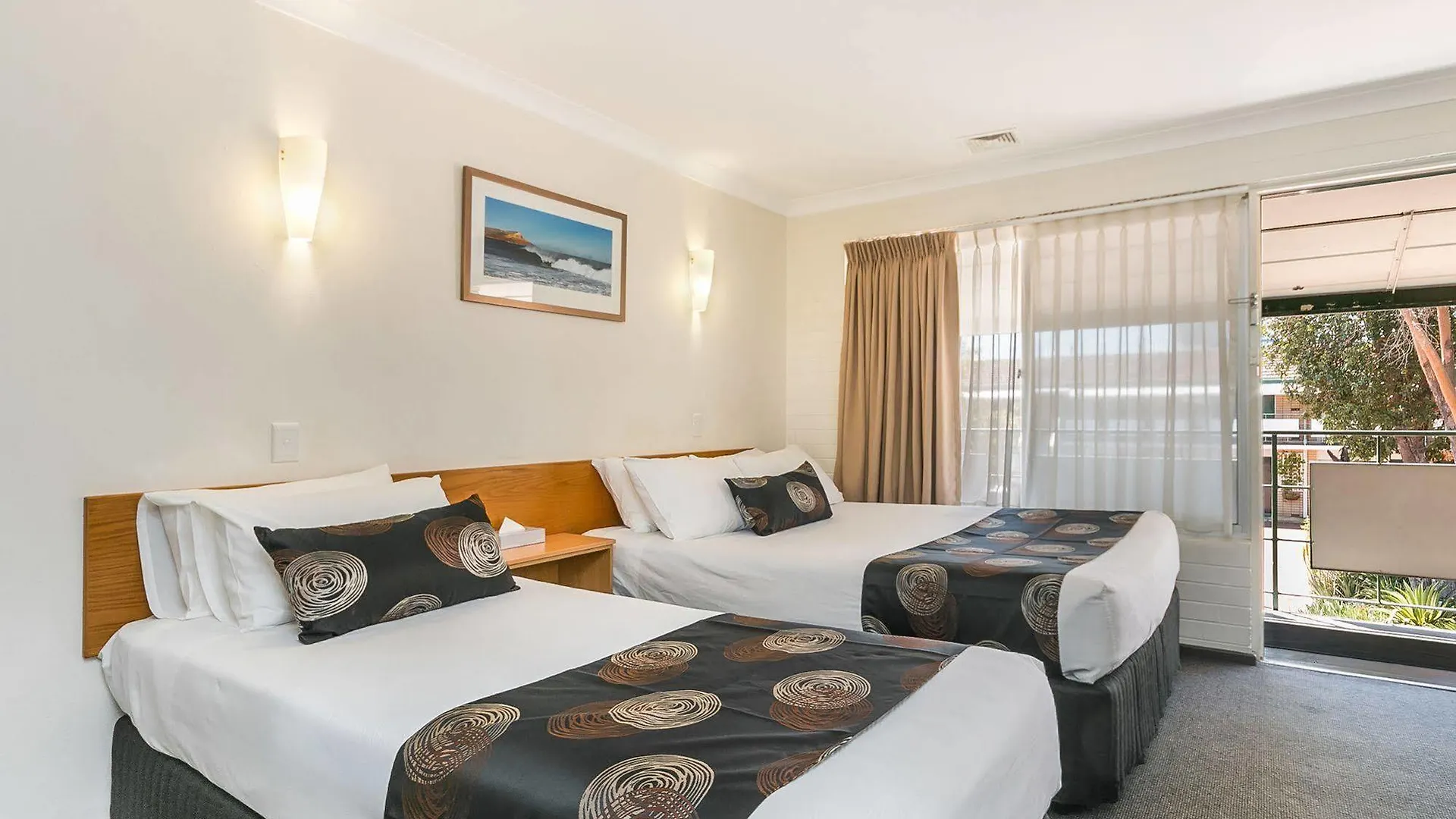 Flag Motor Lodge Perth Motel