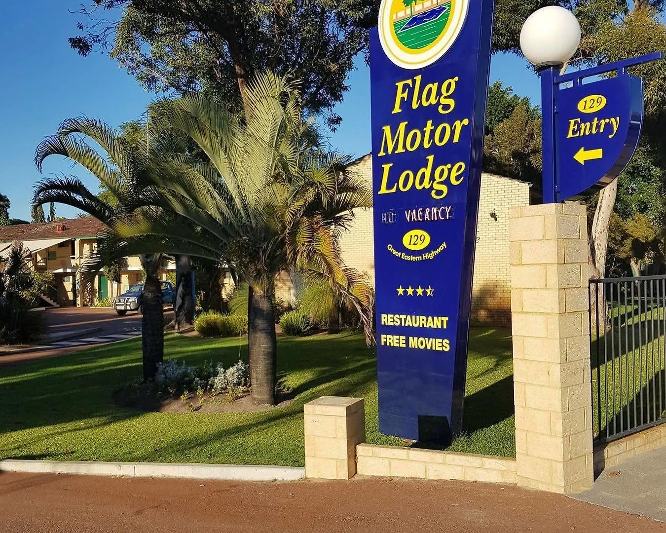 פרת'' Flag Motor Lodge 3*,